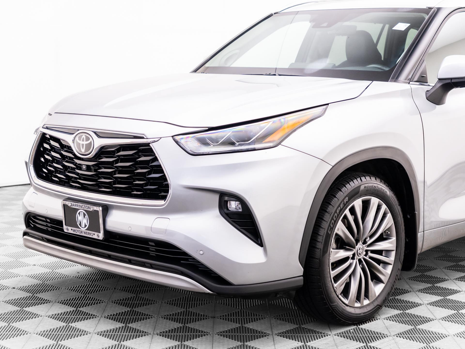 Used 2021 Toyota Highlander Platinum AWD/4WD image 37