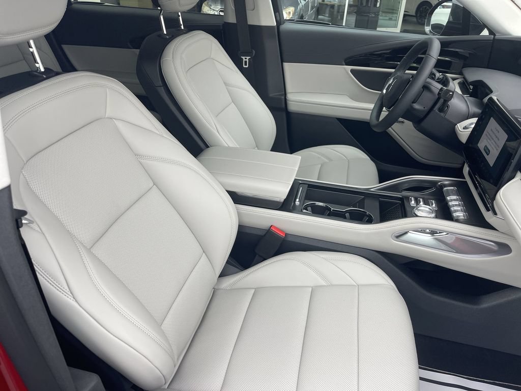 New 2026 Lincoln Nautilus Premier w/ Equipment Group 102A AWD/4WD image 31