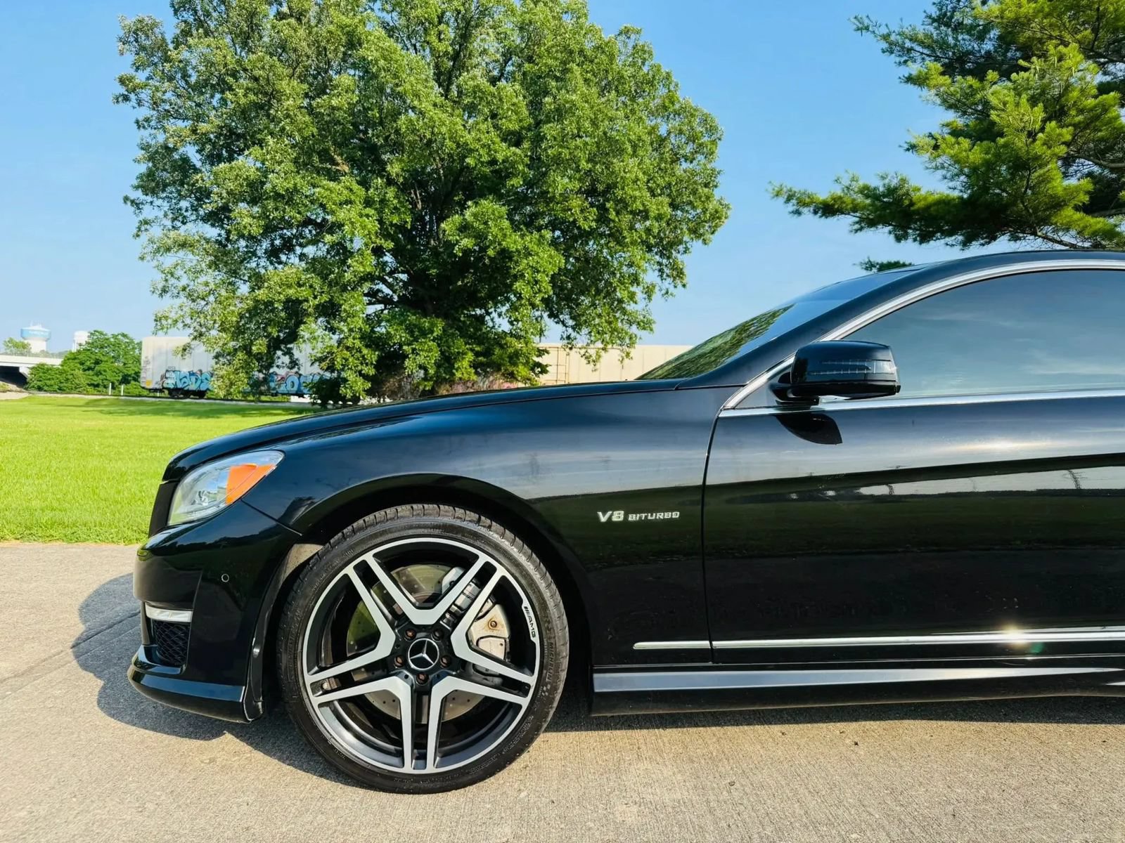 Used 2012 Mercedes-Benz CL 63 AMG image 17