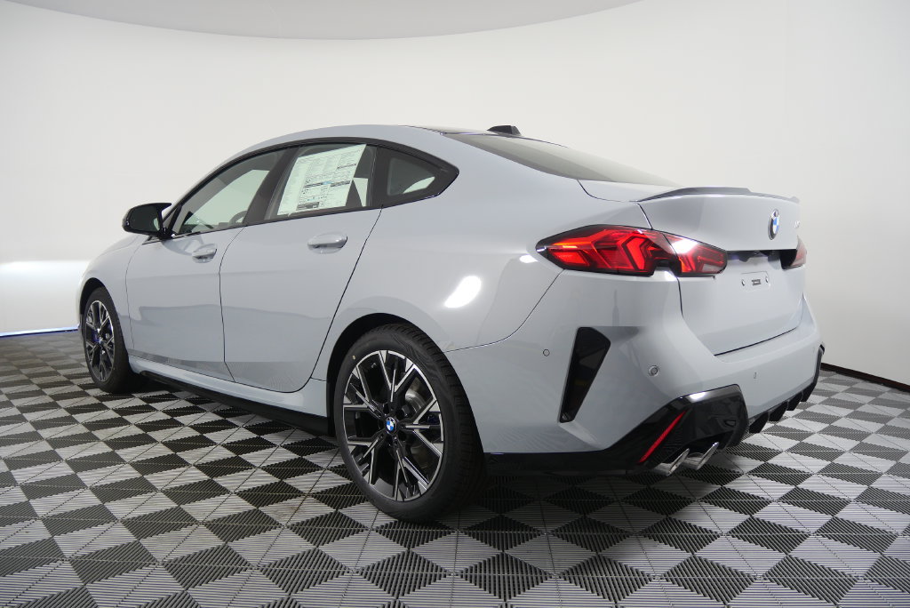 Used 2026 BMW M235i xDrive w/ Premium Package AWD/4WD image 3