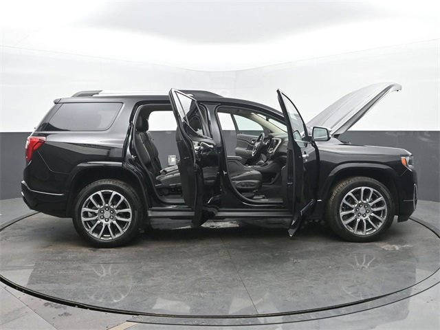 Certified 2023 GMC Acadia Denali w/ LPO, Floor Liner Package image 59