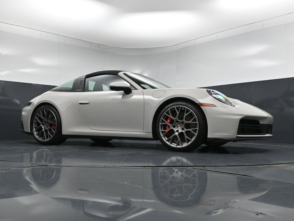 Certified 2026 Porsche 911 Targa 4S AWD/4WD image 27