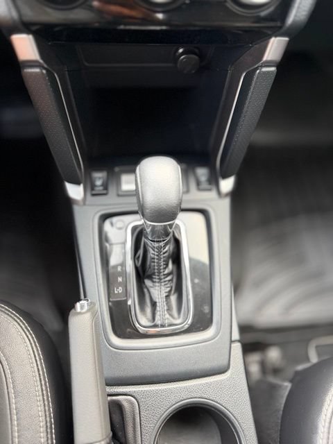 Used 2018 Subaru Forester 2.5i Touring AWD/4WD image 15