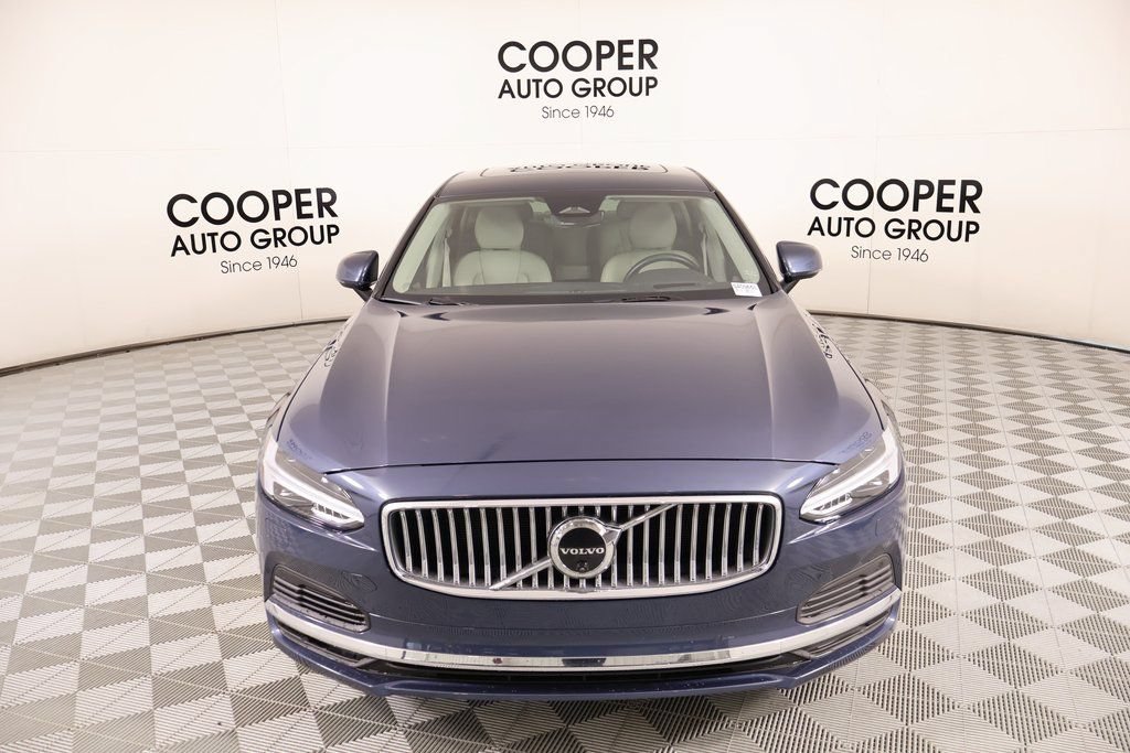 Used 2024 Volvo S90 T8 Ultimate w/ Lounge Package AWD/4WD image 9