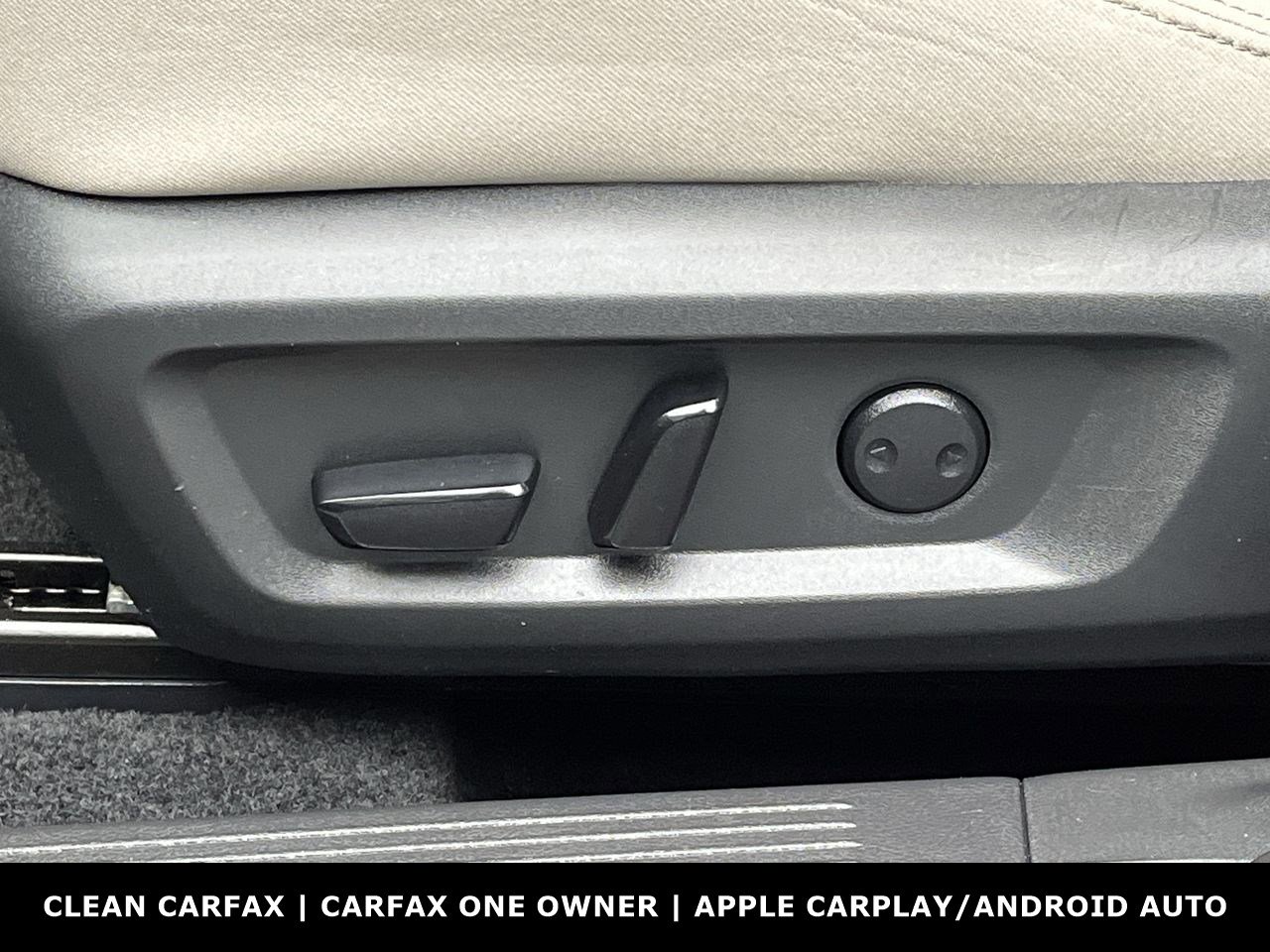 Used 2025 Nissan Rogue SV image 9