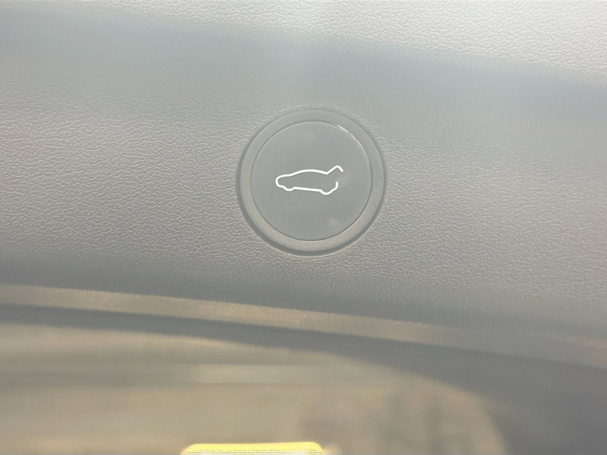 Used 2023 Tesla Model Y Long Range image 30