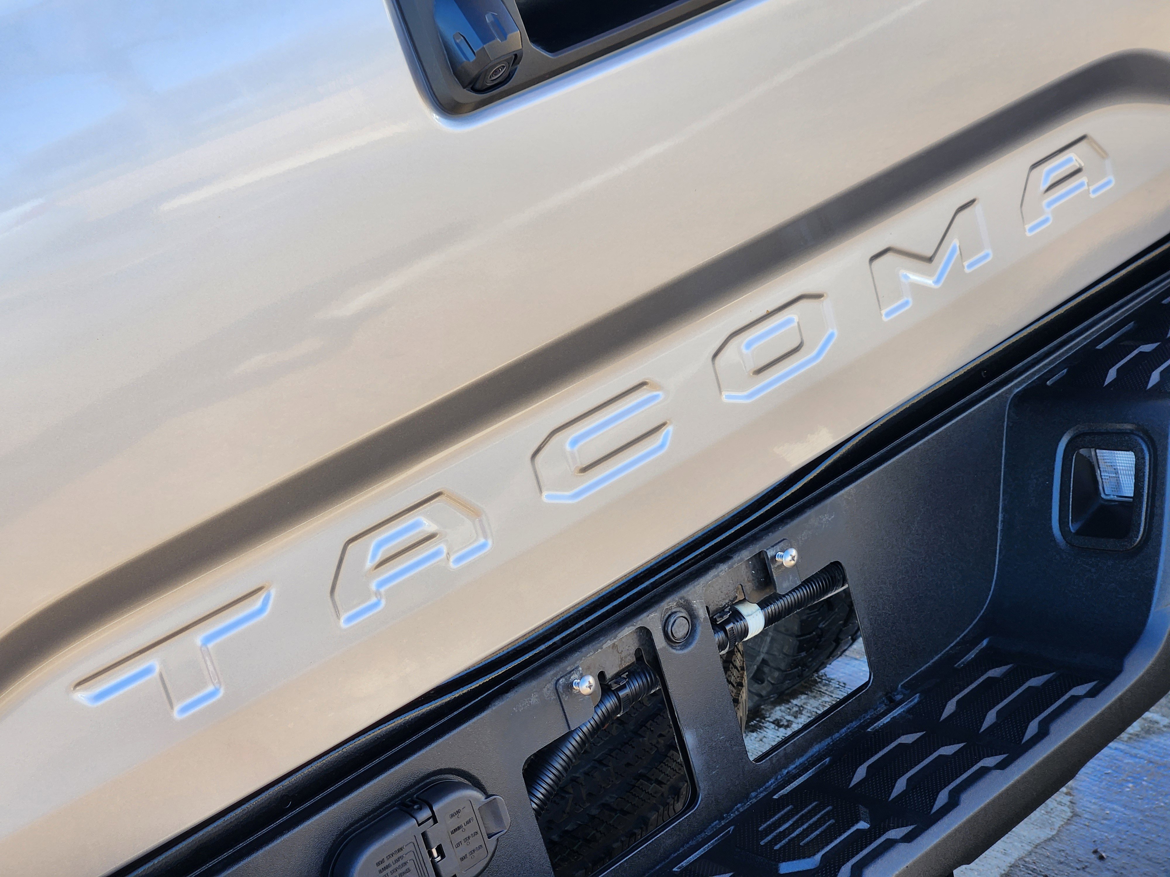 Used 2021 Toyota Tacoma SR image 13