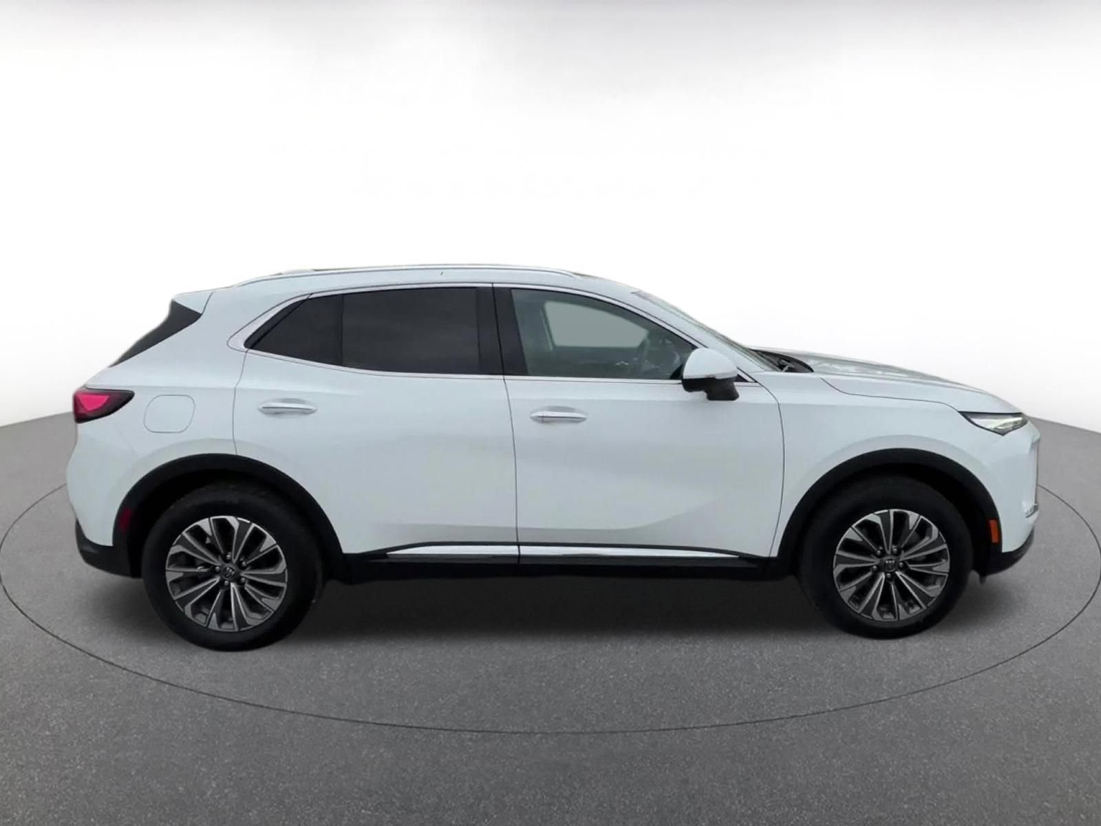 Used 2024 Buick Envision Preferred AWD/4WD image 16