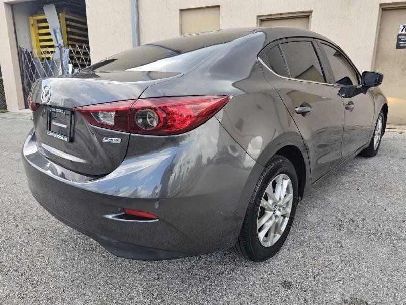 Used 2017 MAZDA MAZDA3 Sport w/ Preferred Equipment Package FWD image 10