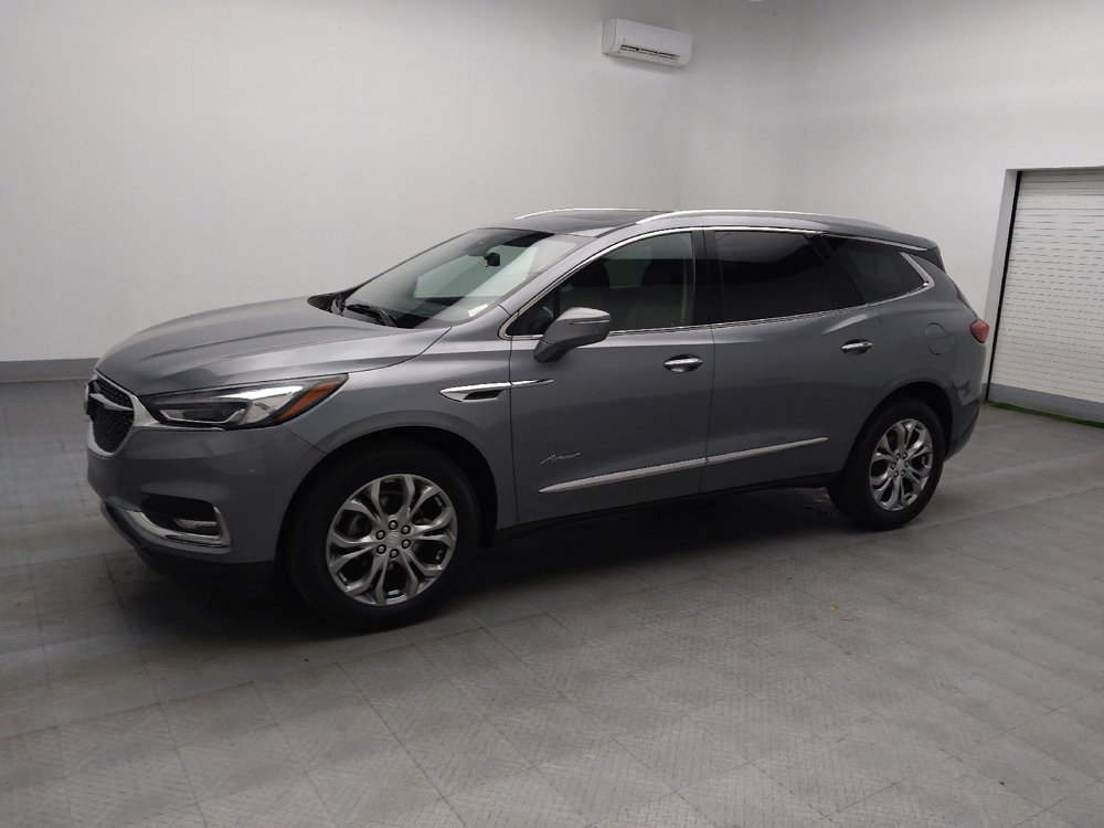 Used 2018 Buick Enclave Avenir w/ Avenir Technology Package image 2