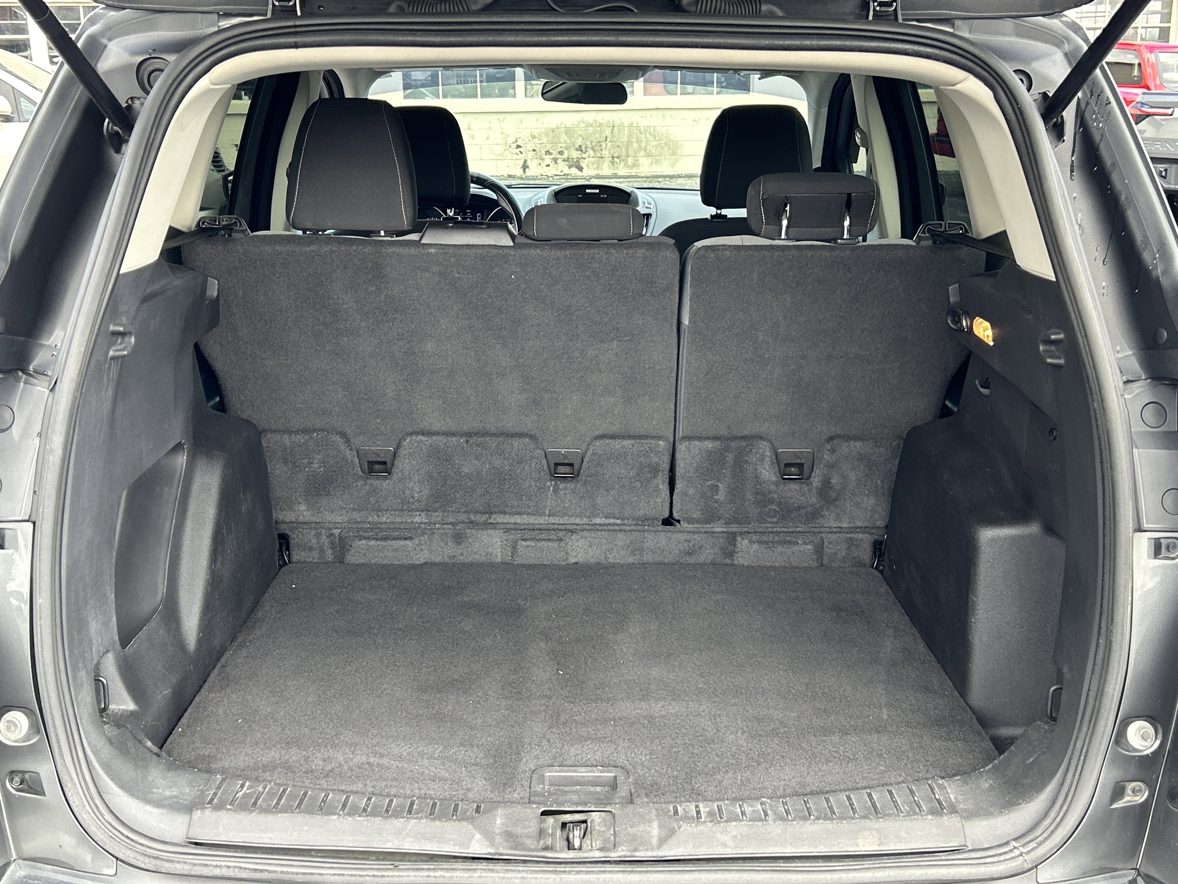 Used 2016 Ford Escape SE image 5