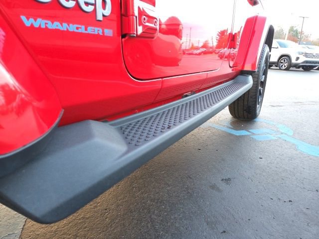 Used 2023 Jeep Wrangler Unlimited Sahara w/ Cold Weather Group image 25