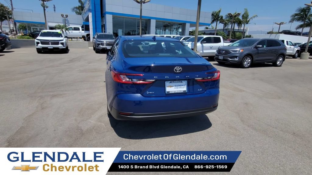 Used 2025 Toyota Camry LE FWD image 7
