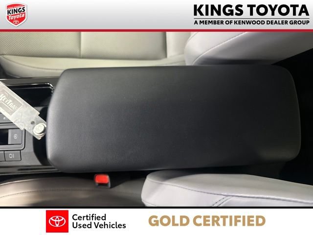 Certified 2023 Toyota Prius XLE AWD/4WD image 19
