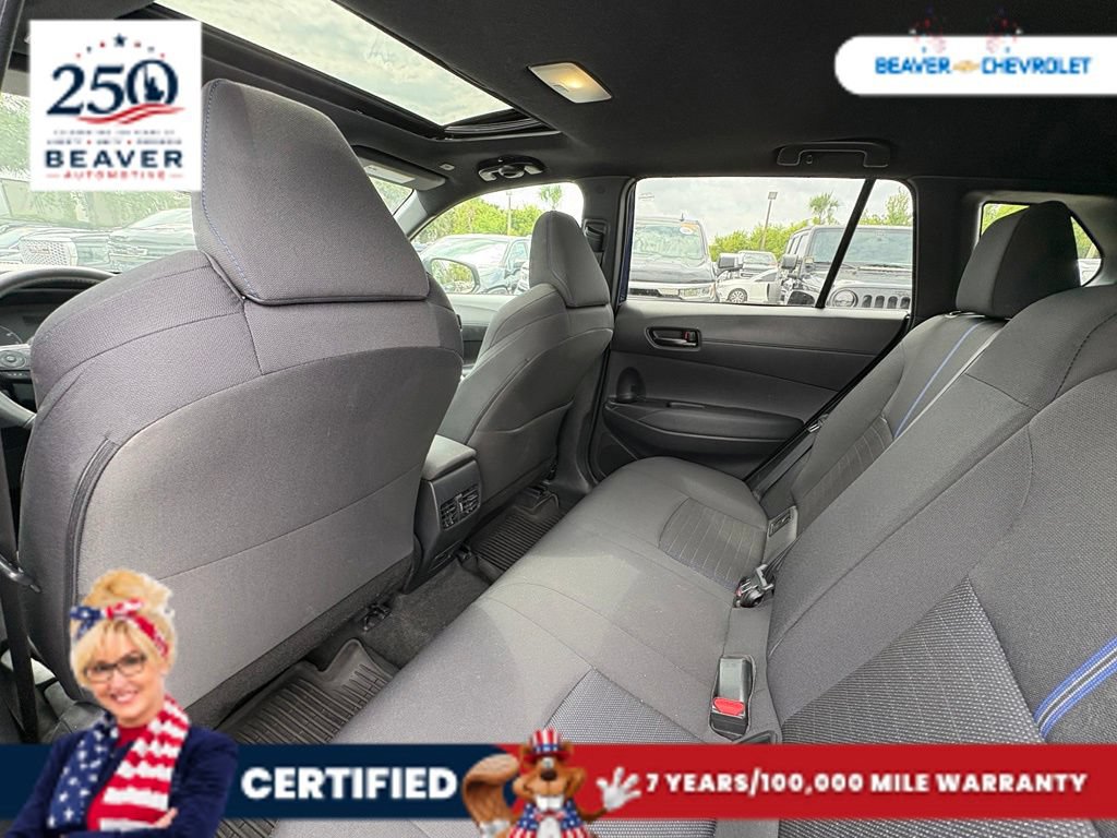 Used 2024 Toyota Corolla Cross AWD Hybrid w/ Moonroof Package image 15