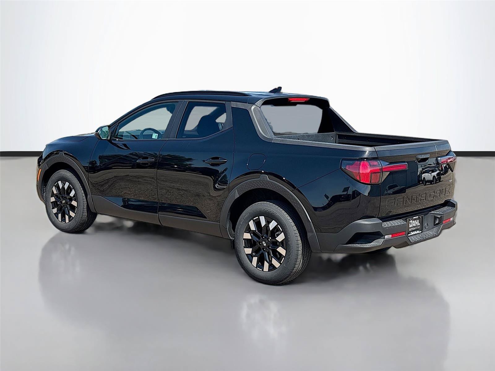Certified 2025 Hyundai Santa Cruz SEL AWD/4WD image 10