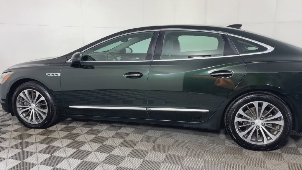Certified 2017 Buick LaCrosse Essence w/ Sights and Sounds Package FWD image 8