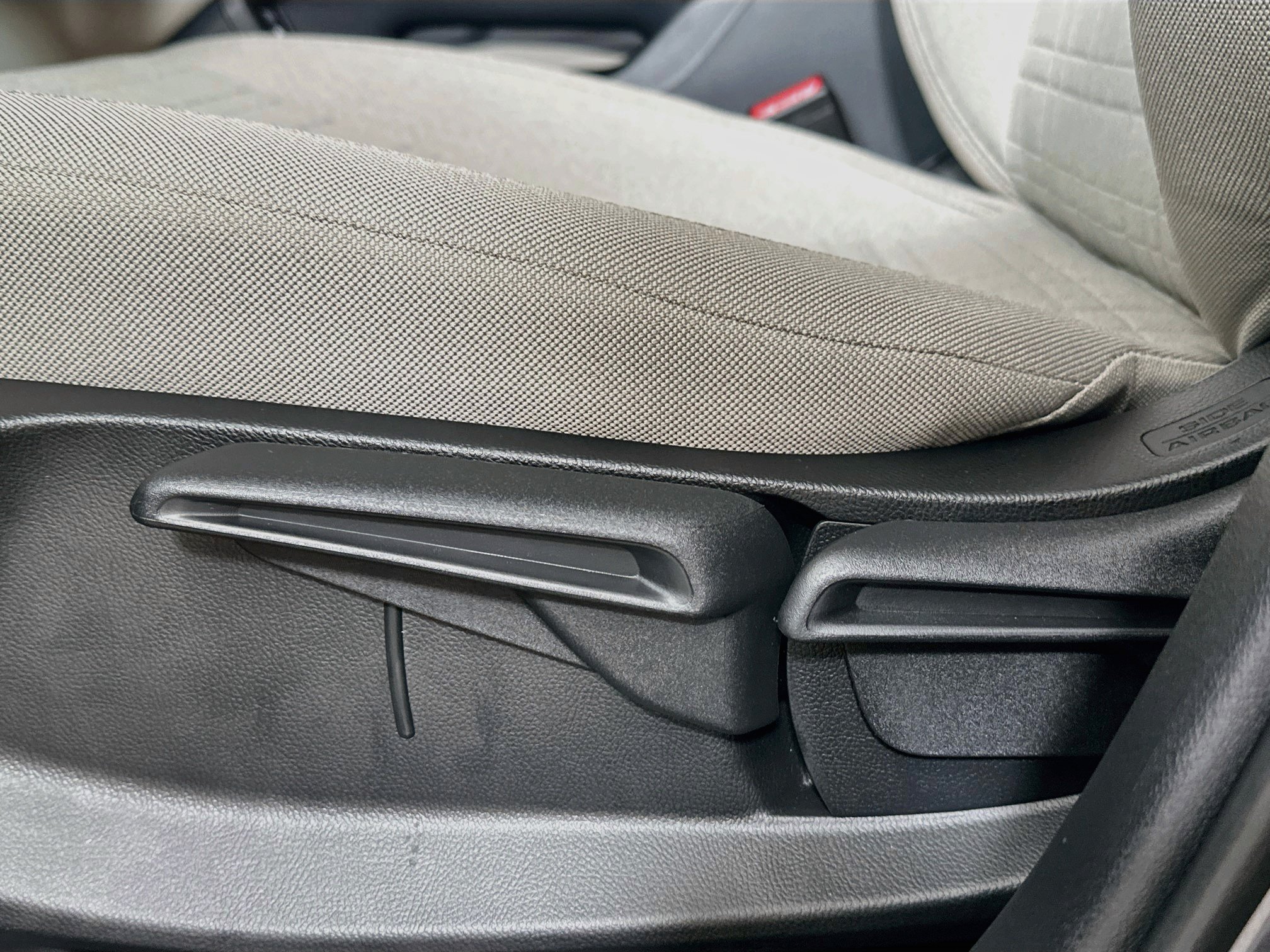 New 2027 Honda HR-V LX image 18