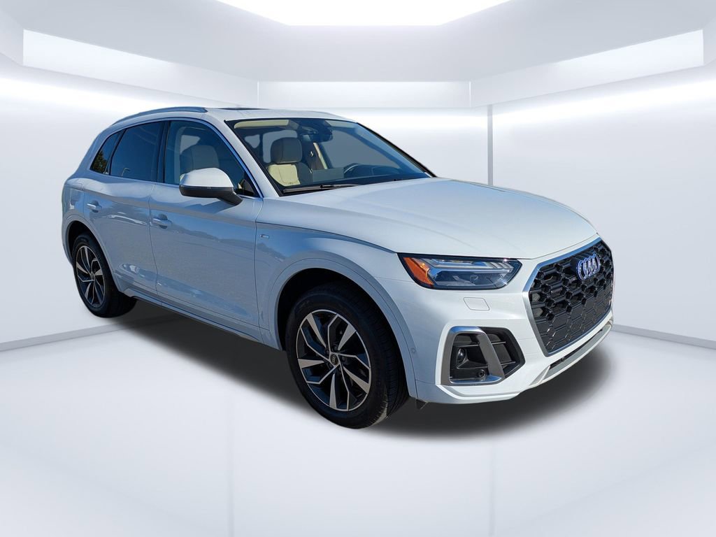 Certified 2025 Audi Q5 Prestige