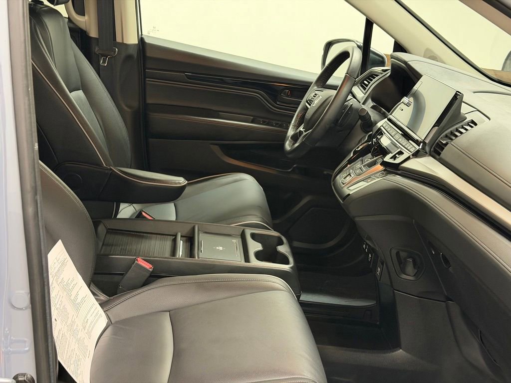 Used 2025 Honda Odyssey Touring image 28