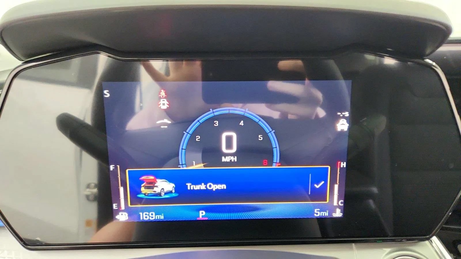 New 2026 Chevrolet Trax LT w/ Driver Confidence Package FWD image 17