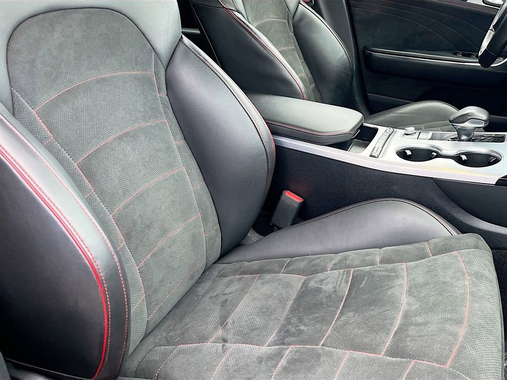 Used 2023 Kia Stinger GT2 image 28