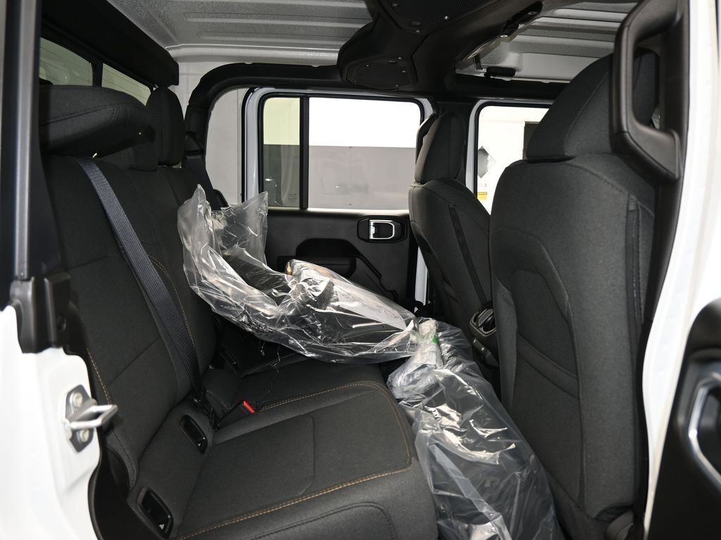 New 2026 Jeep Gladiator Willys image 32