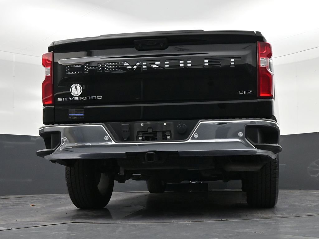Used 2024 Chevrolet Silverado 1500 LTZ RWD image 31