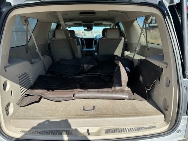 Used 2016 Cadillac Escalade ESV Luxury image 45