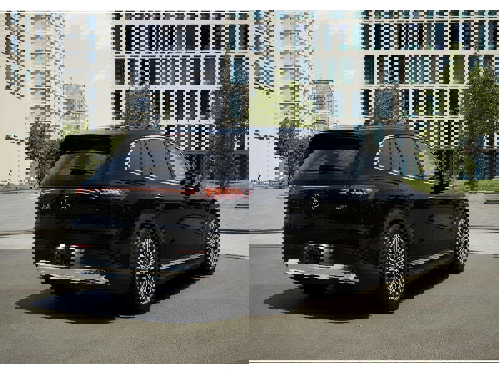 New 2026 Mercedes-Benz EQS 400 4MATIC SUV image 21