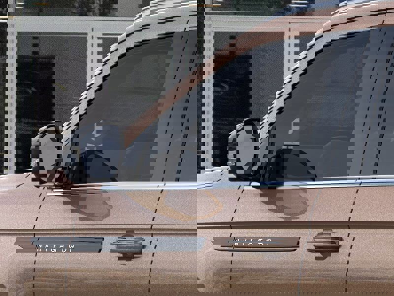 New 2025 Lincoln Navigator Black Label image 20