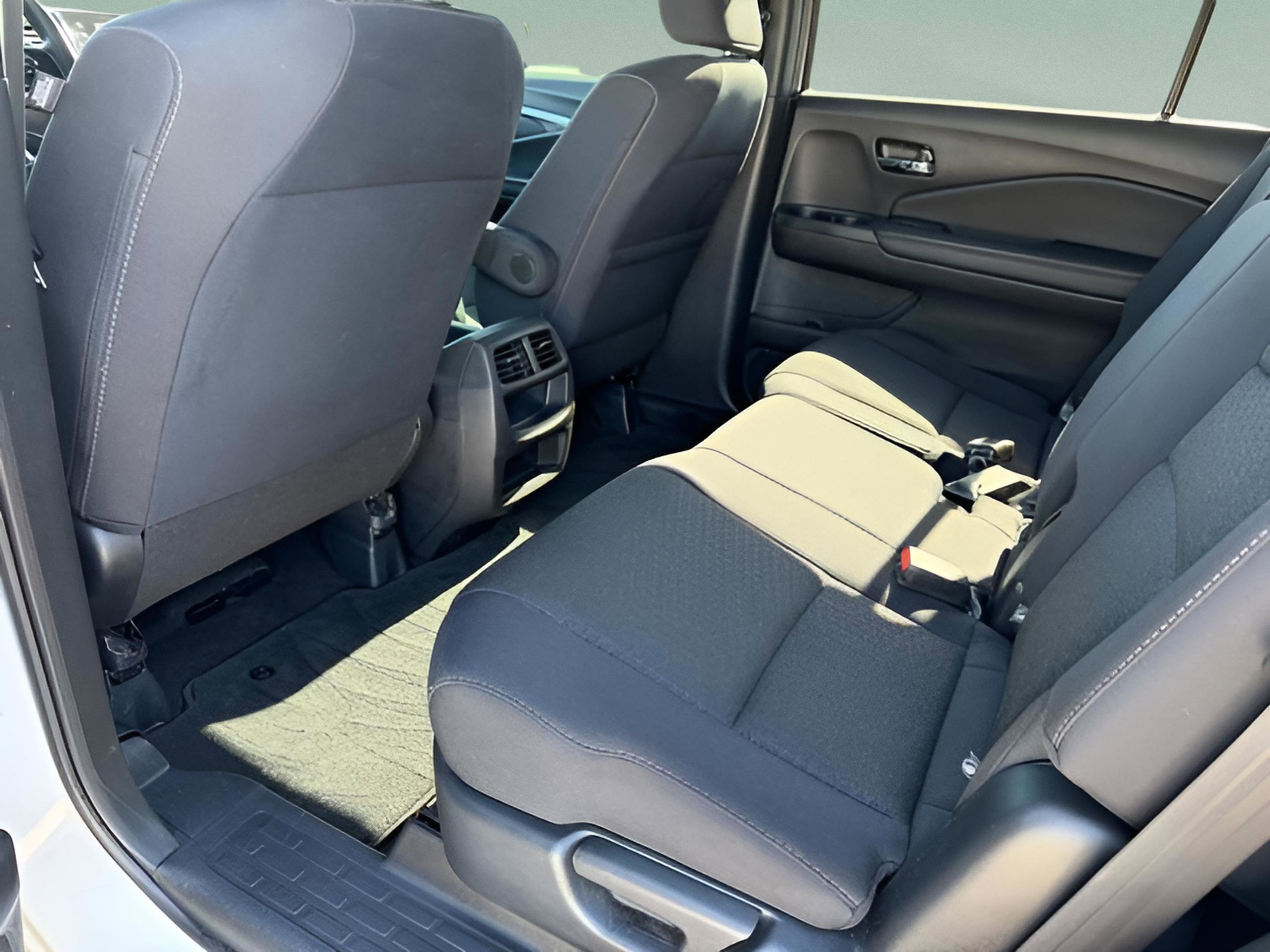 Used 2021 Honda Passport Sport image 24