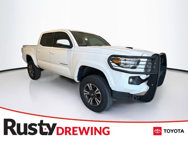 Used 2017 Toyota Tacoma TRD Sport w/ Tow Package image 1
