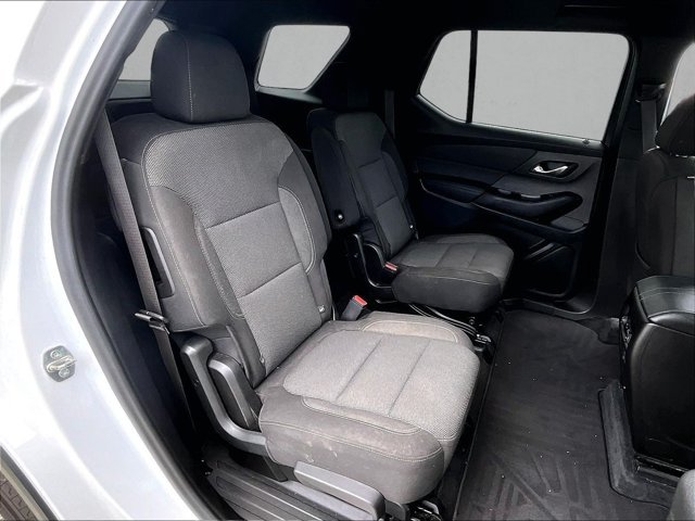 Used 2022 Chevrolet Traverse LT FWD image 29
