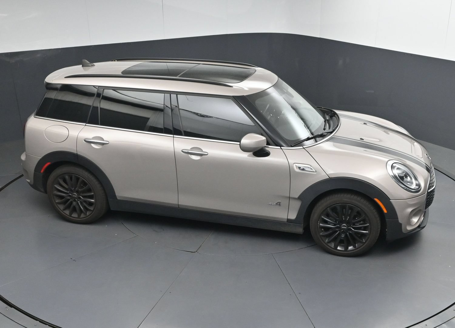 Used 2022 MINI Cooper Clubman S AWD/4WD image 33