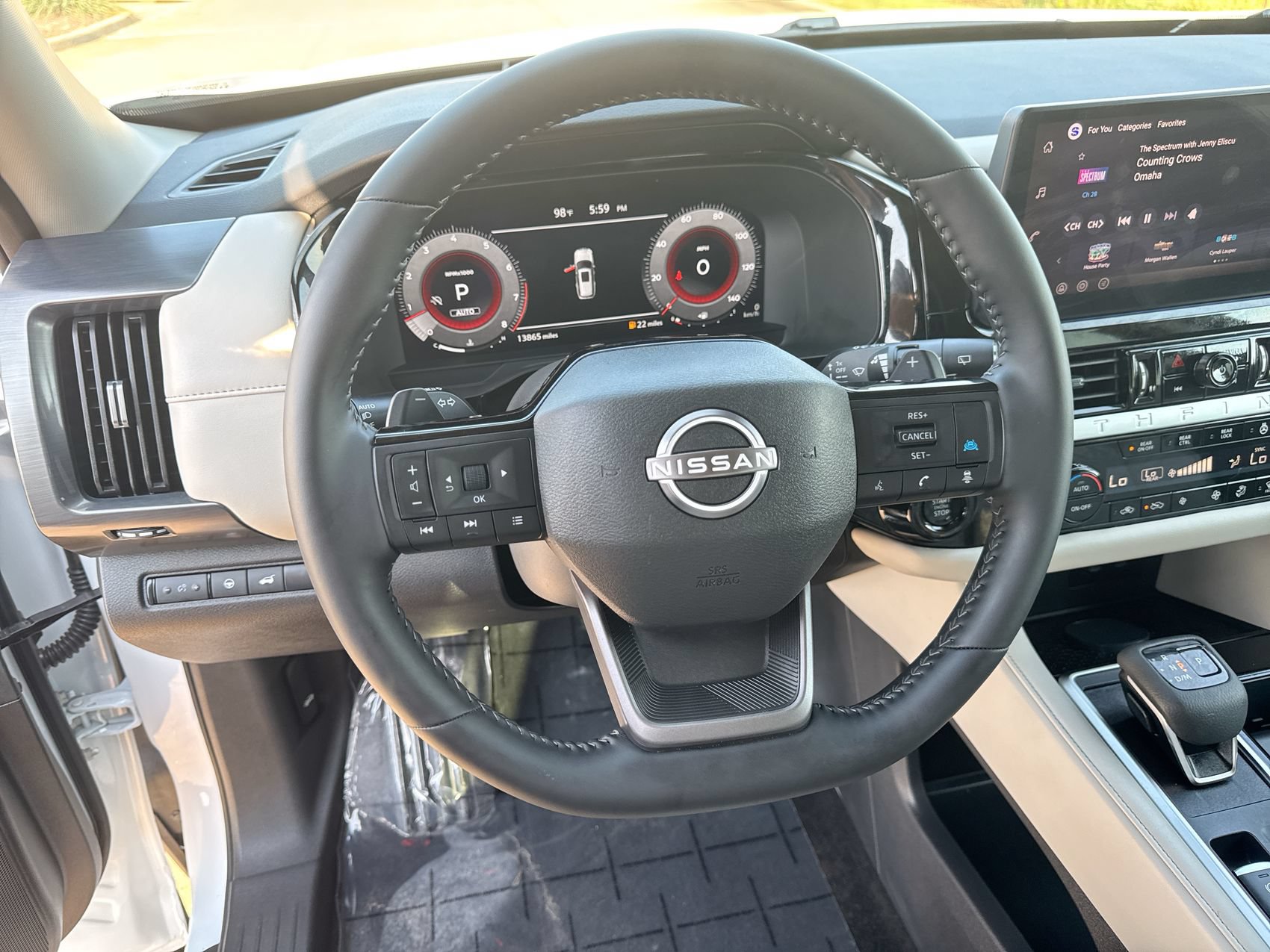 Used 2026 Nissan Pathfinder SL AWD/4WD image 14