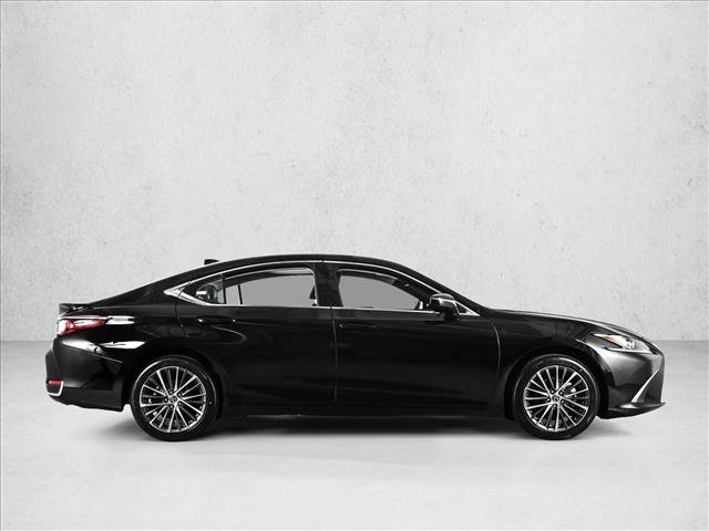 Used 2023 Lexus ES 250 w/ Premium Package AWD/4WD video 4
