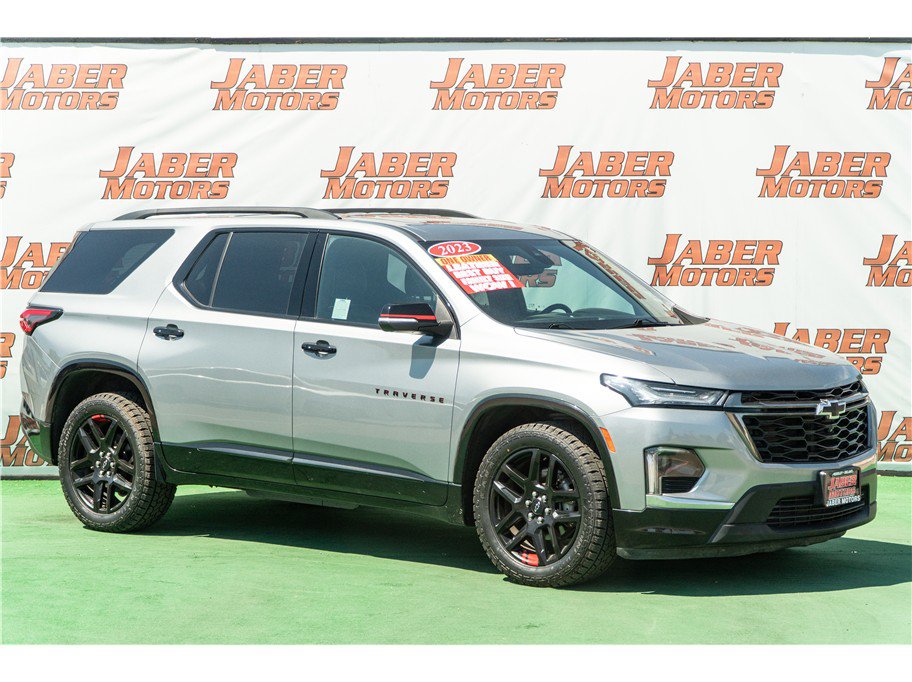 Used 2023 Chevrolet Traverse Premier w/ Redline Edition AWD/4WD image 1