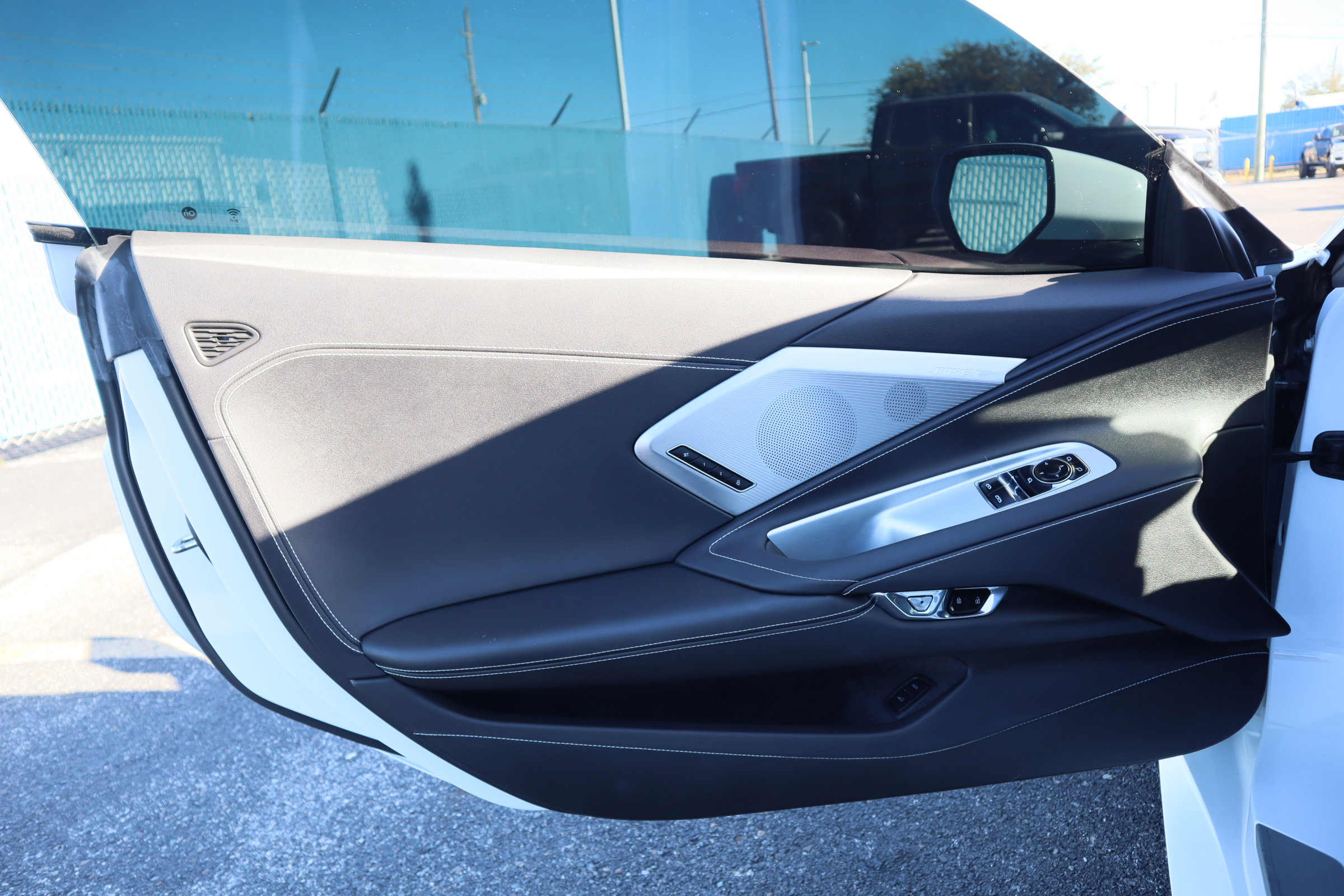 Used 2021 Chevrolet Corvette Stingray Preferred Cpe w/ 2LT image 13