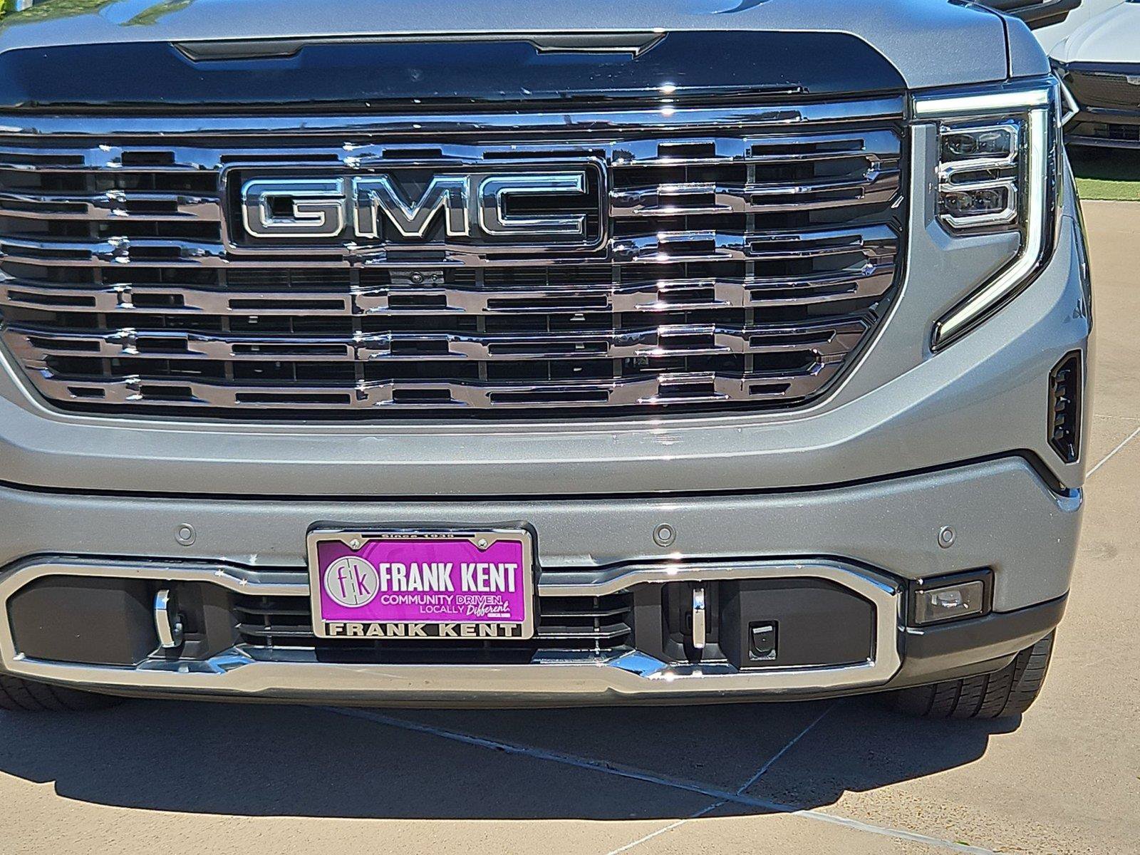 Used 2025 GMC Sierra 1500 Denali Ultimate AWD/4WD image 6
