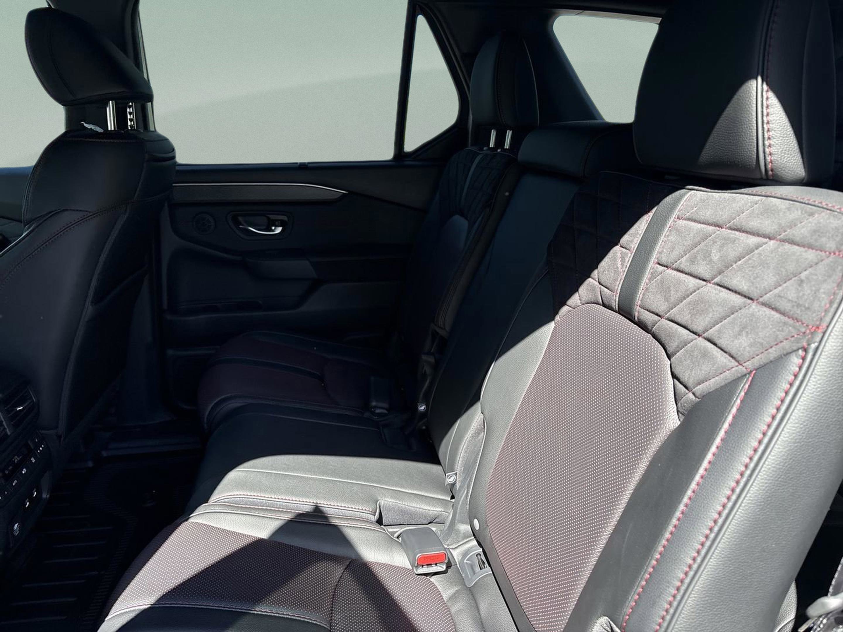 New 2026 Honda Pilot Black Edition image 18