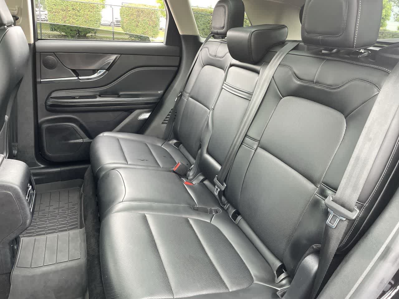 Used 2024 Lincoln Corsair AWD w/ Equipment Group 101A image 19