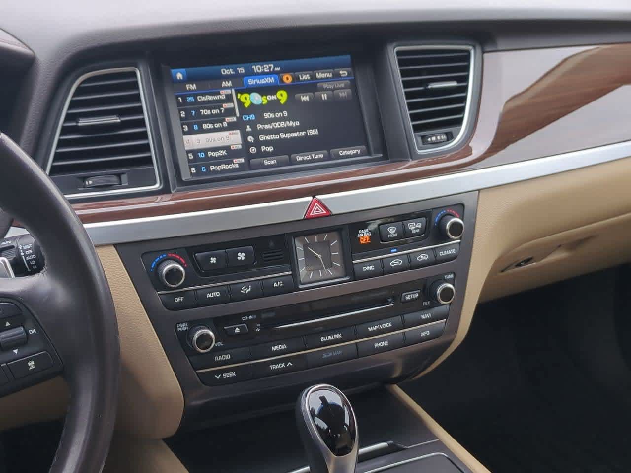 Used 2015 Hyundai Genesis 3.8 w/ Option Group 03 RWD image 26