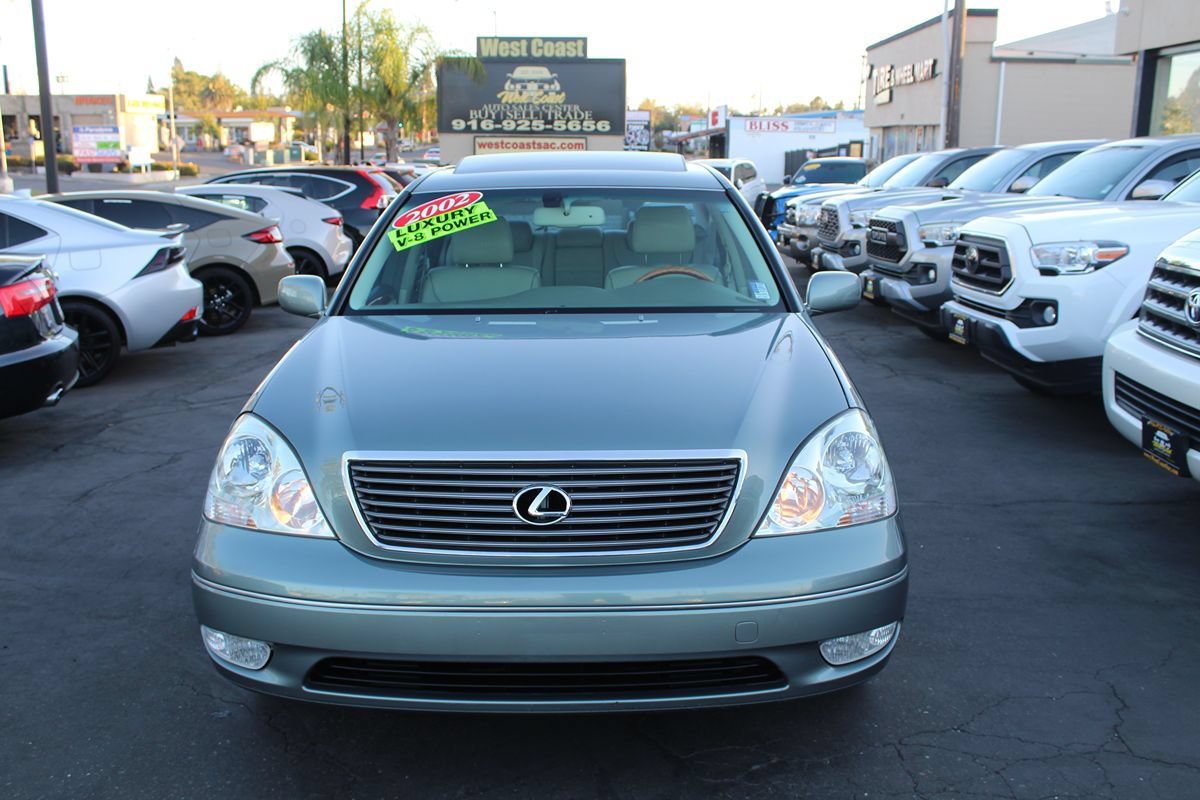 Used 2002 Lexus LS 430 w/ Navigation/Mark Levinson Pkg RWD image 3