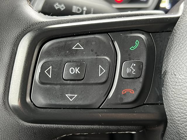 Used 2025 Jeep Wrangler Unlimited Rubicon AWD/4WD image 19