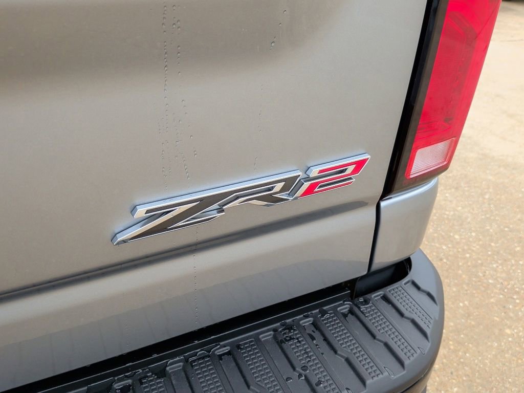 New 2026 Chevrolet Silverado 2500 ZR2 image 48