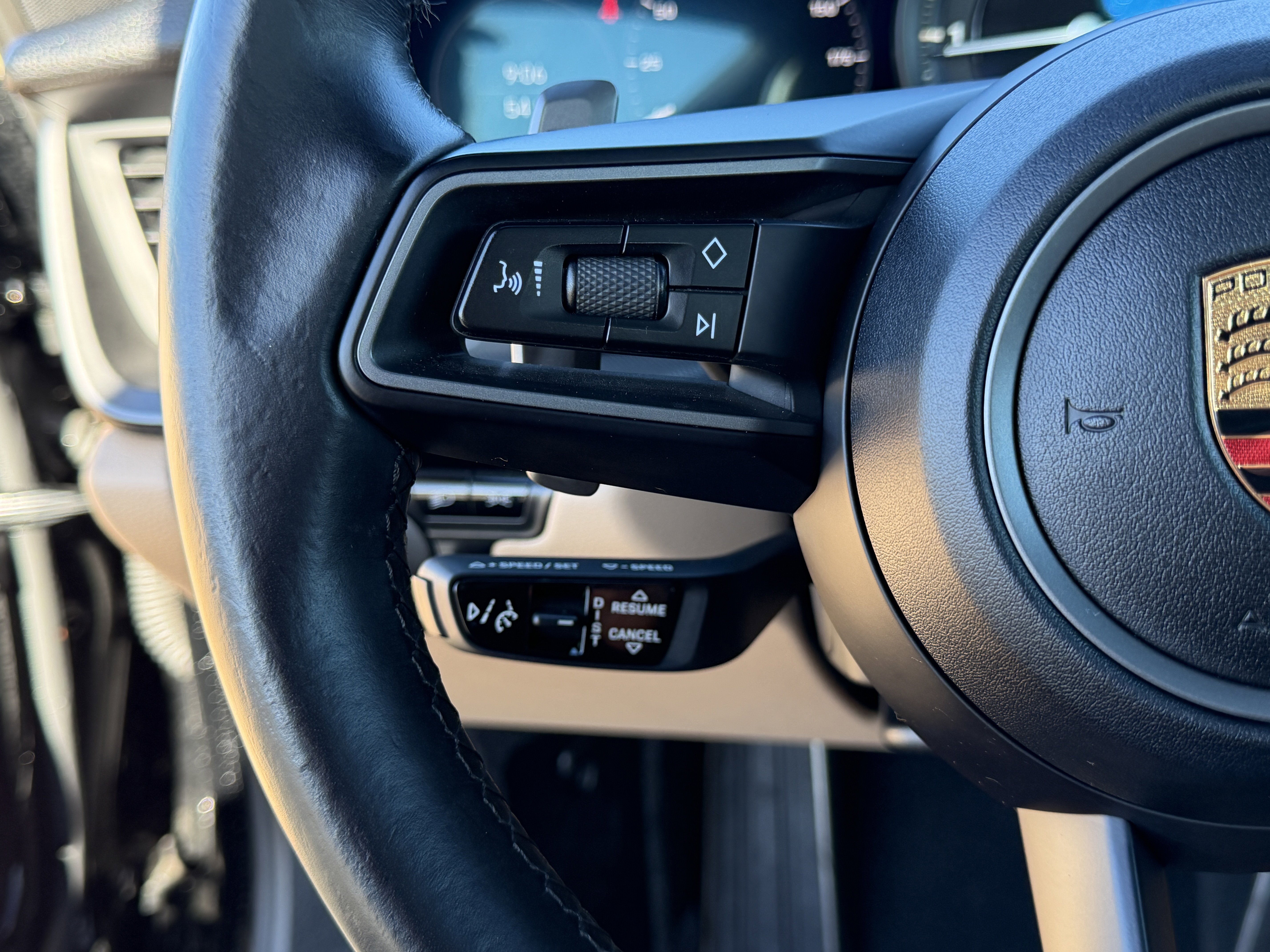 Used 2021 Porsche 911 Carrera image 25