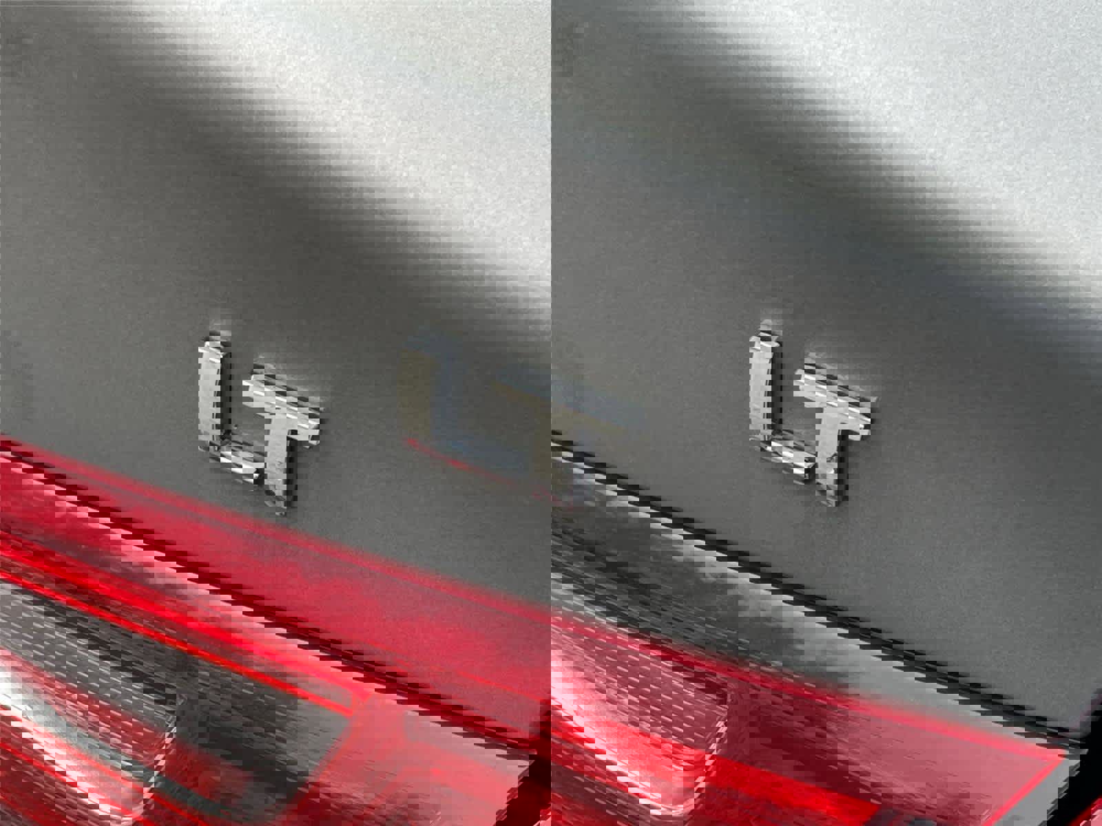 Used 2017 Chevrolet Malibu LT image 10