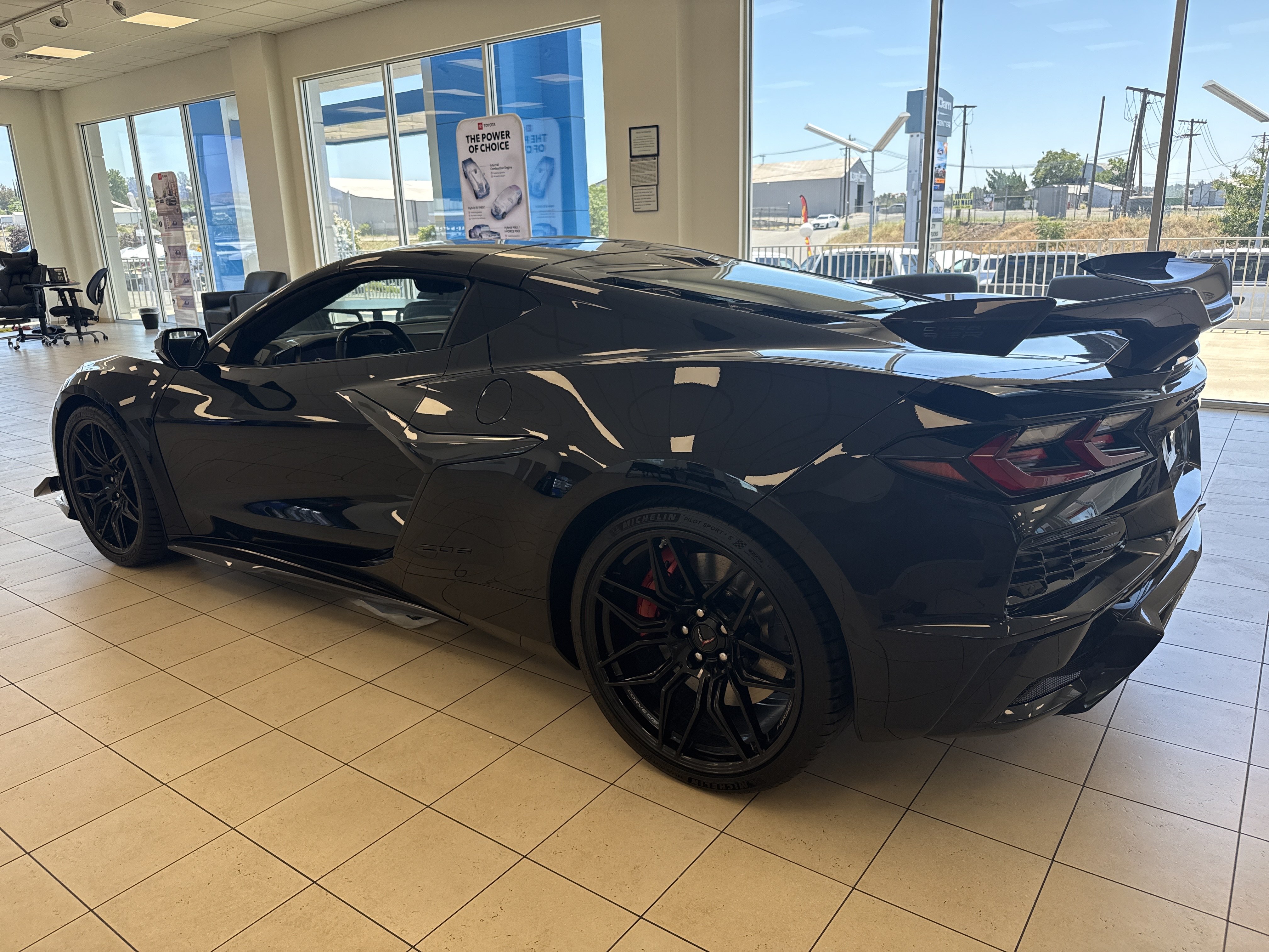 New 2026 Chevrolet Corvette Z06 RWD image 3