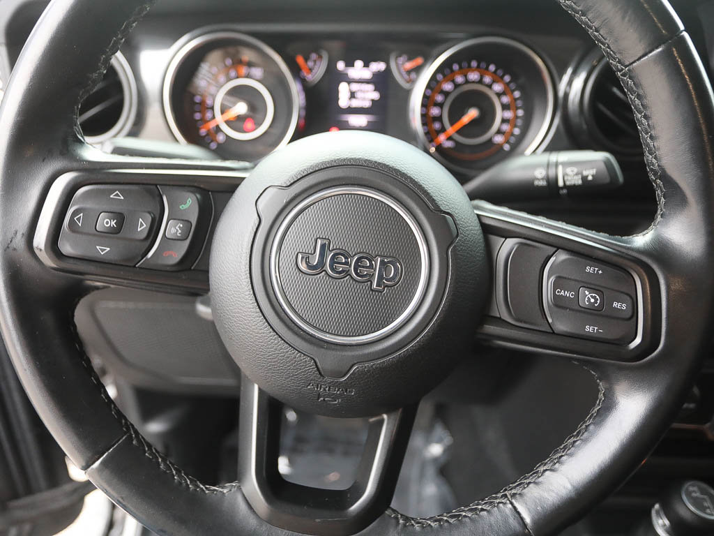 Used 2020 Jeep Gladiator Sport image 17